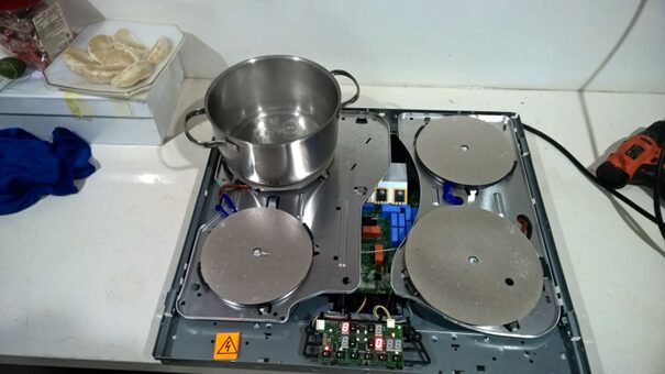 sua chua bep tu tai nha 2